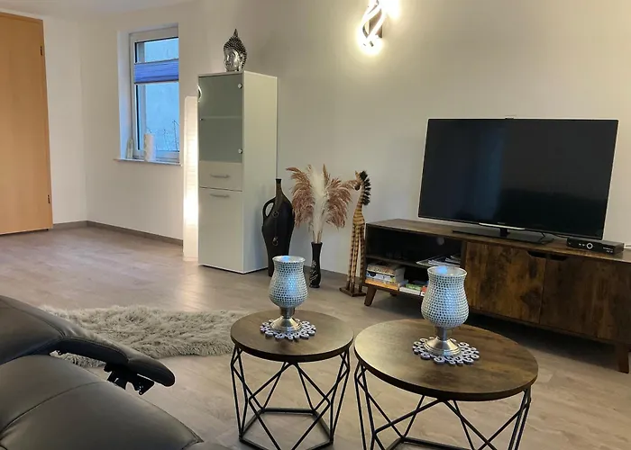 Haus Linda بيت للعطل *